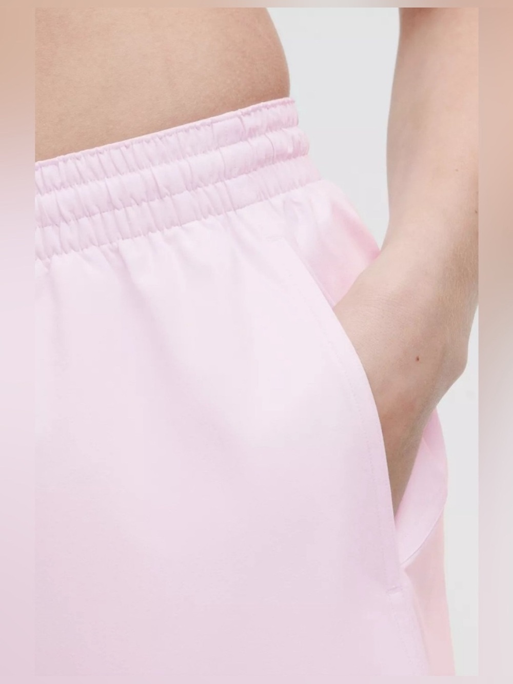 lululemon athletica Light Pink Drawstring Casual Shorts. Size:4 - Picture 5 of 6